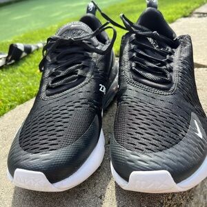 Men’s Nike Air Max 270